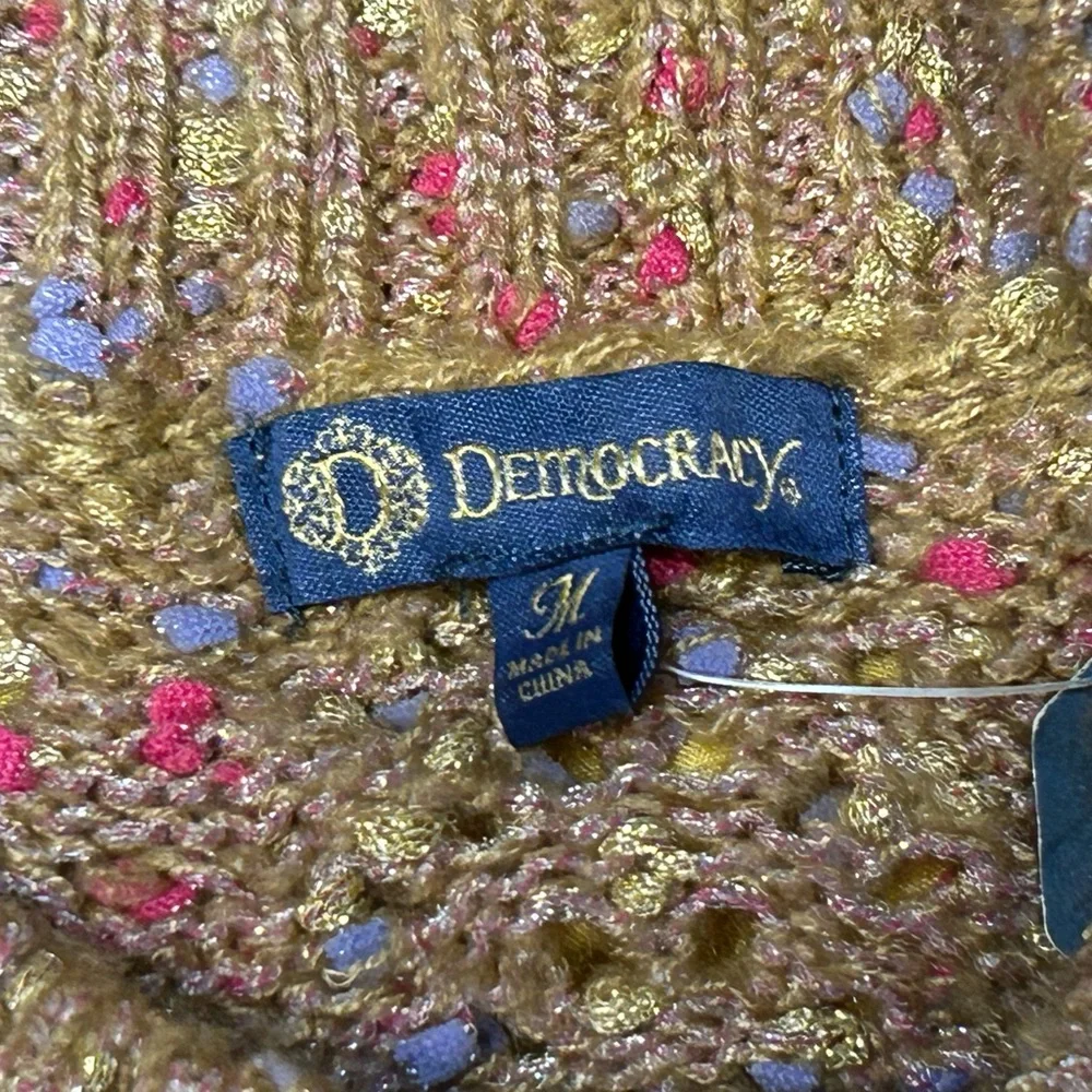 Democracy Open Weave Sweater Size Medium - Picture 5 of 9